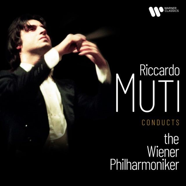 リッカルド・ムーティ / Riccardo Muti「ムーティ・コンダクツ