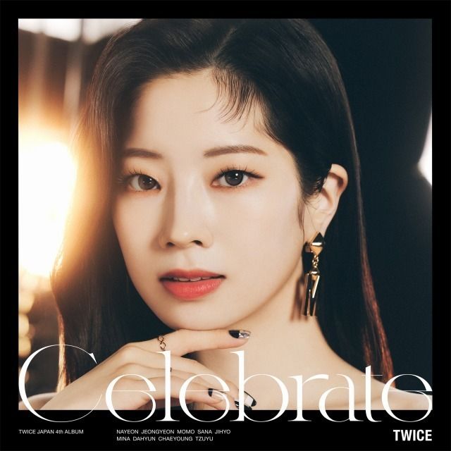 TWICE「Celebrate(通常盤)」 | Warner Music Japan