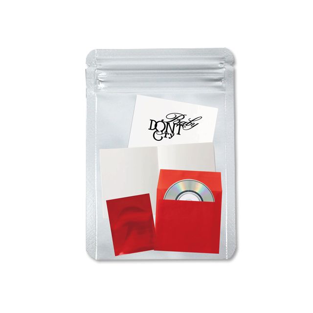DAYBREAK / Replay -Japanese ver.- (初回限定 Special CD ver. [8cm CD]) のジャケット写真