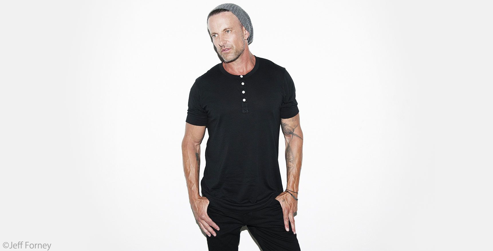 artist-img-danielpowter.jpg