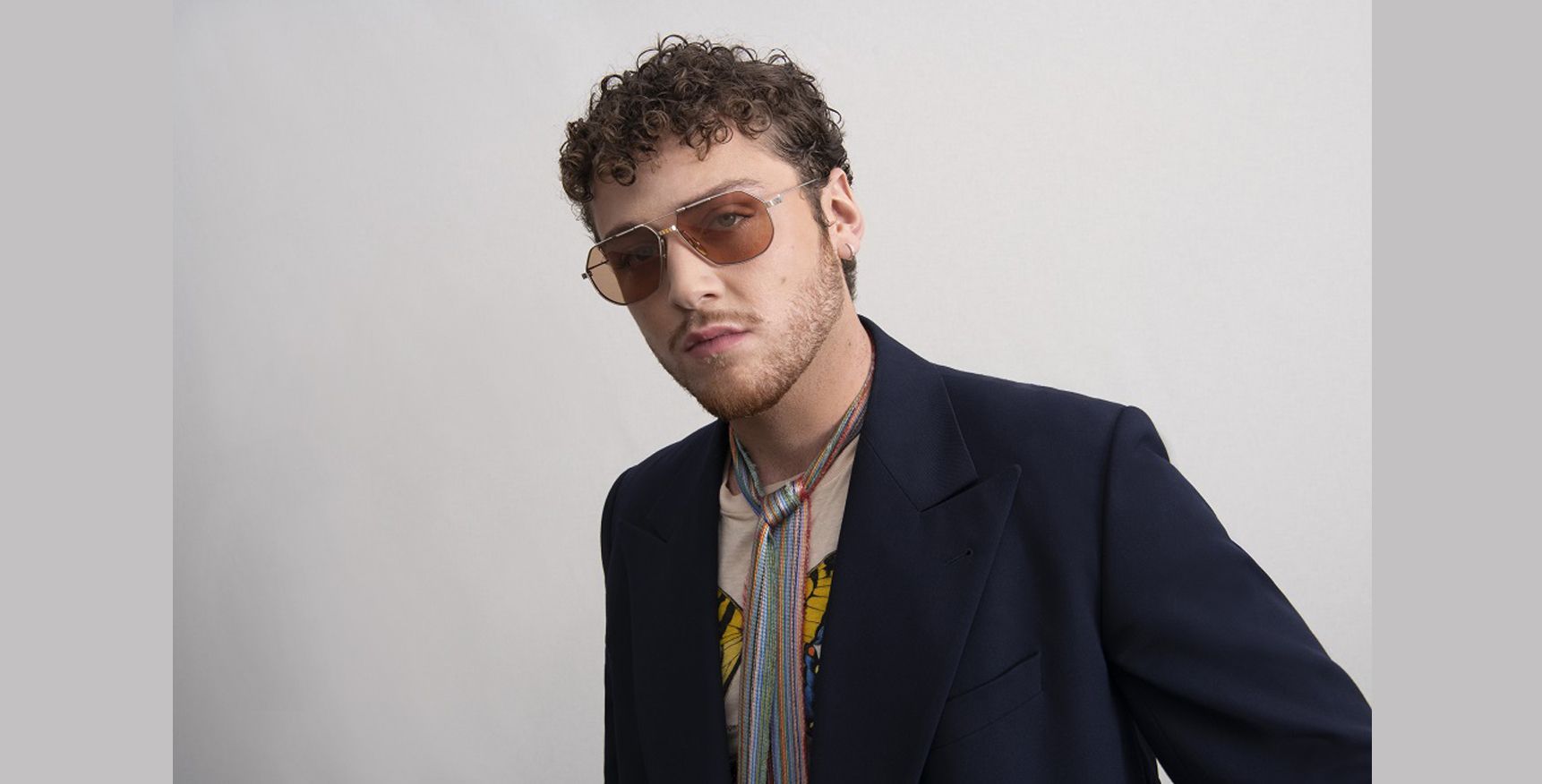 artist-img-format_bazzi_2021.jpg