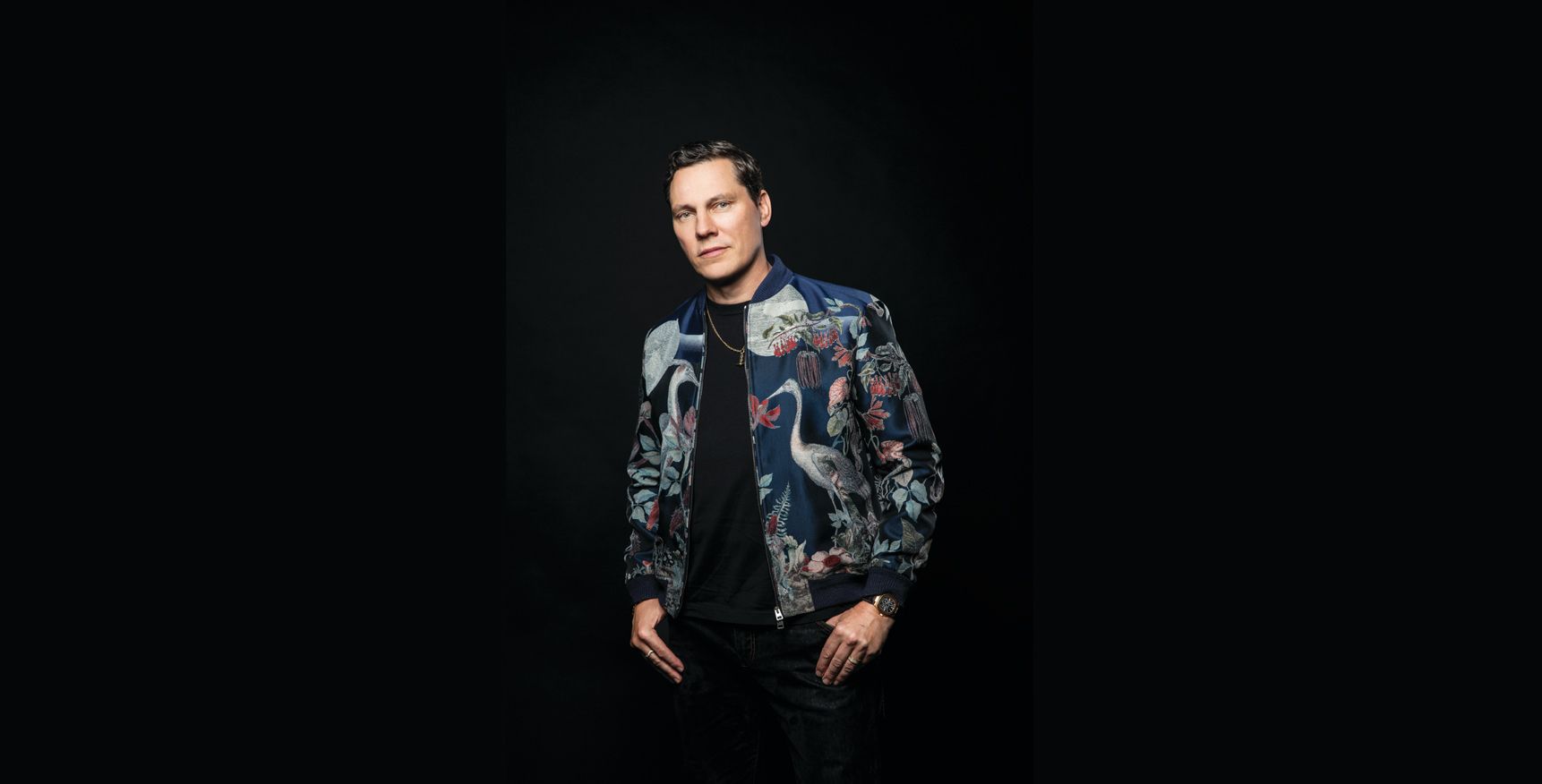 artist-img-format_tiesto_2023.jpg