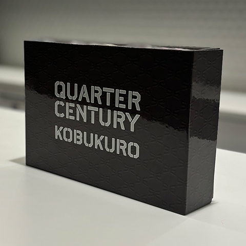 コブクロ　QUARTER CENTURYCDBOX 、20周年記念CDおまけ付き コブクロ「QUARTER CENTURY（ファンサイト会員限定盤）」 | Warner