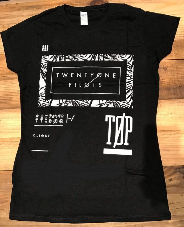 Palm Frame Juniors Black T-shirt