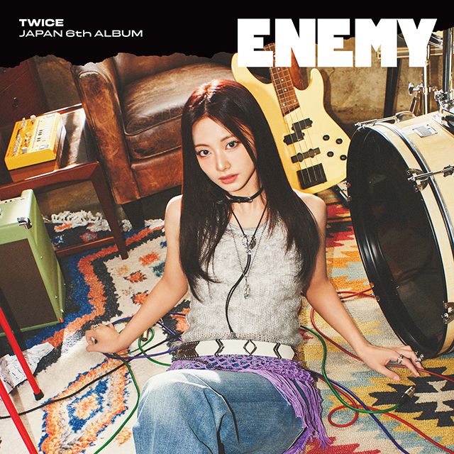 TWICE「ENEMY（SANA盤）」 | Warner Music Japan
