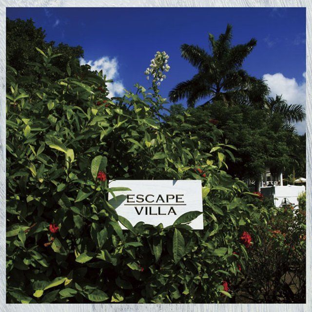 Hemo+Moofire Presents Escape Villa